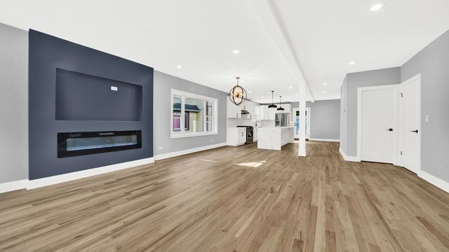 2128 N Lawler Avenue, Chicago, IL 60639