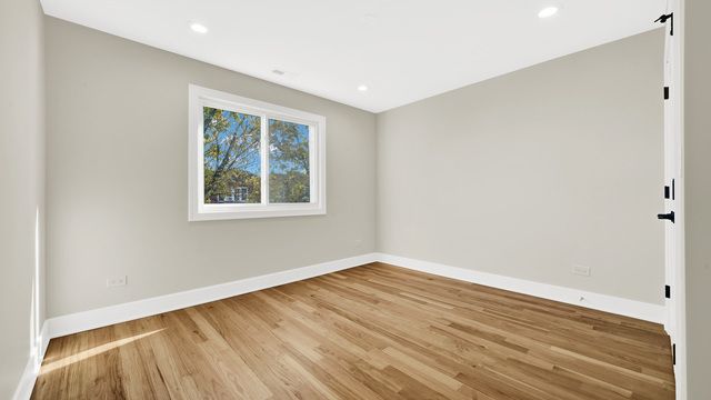2128 N Lawler Avenue, Chicago, IL 60639