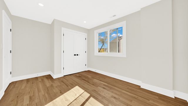 2128 N Lawler Avenue, Chicago, IL 60639