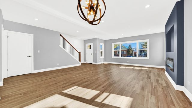 2128 N Lawler Avenue, Chicago, IL 60639