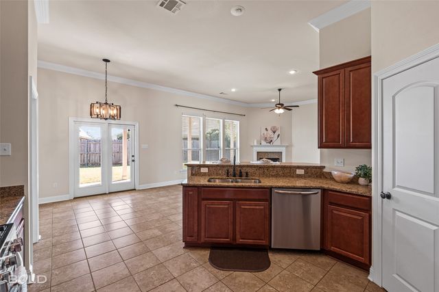 657 Alder Lane, Bossier City, LA 71111