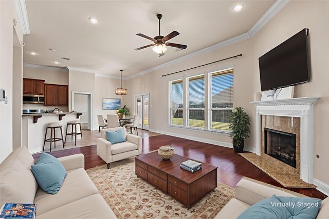 657 Alder Lane, Bossier City, LA 71111