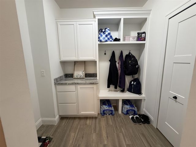 29371 Bayside Circle, Chesterfield, MI 48047