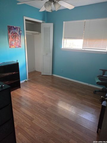 4426 Jamestown, San Antonio, TX 78220