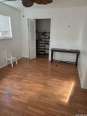 4426 Jamestown, San Antonio, TX 78220