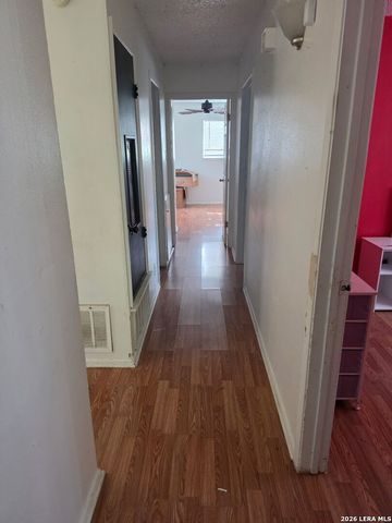 4426 Jamestown, San Antonio, TX 78220