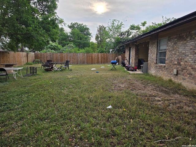 4426 Jamestown, San Antonio, TX 78220