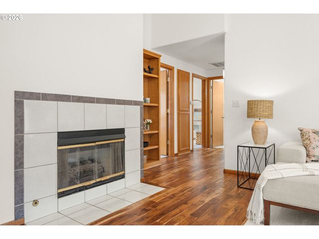 2381 DALE Ave, Eugene, OR 97408