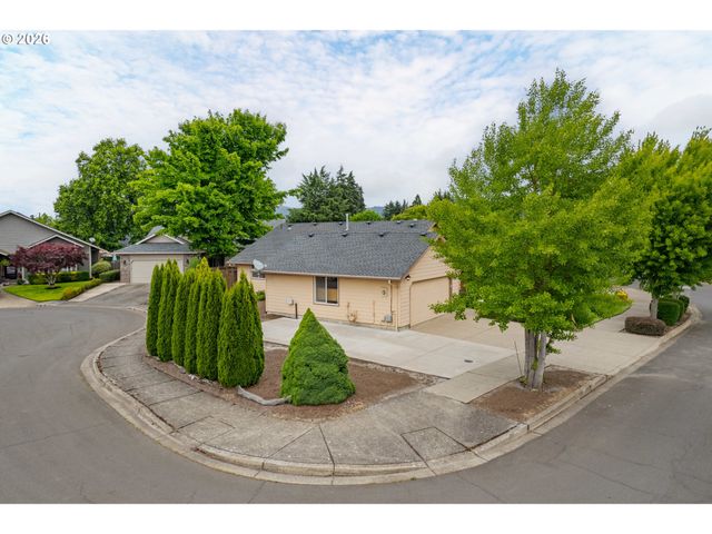 2381 DALE Ave, Eugene, OR 97408