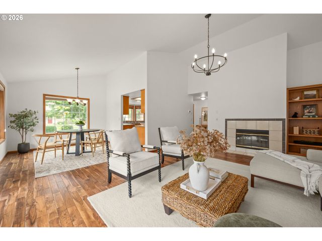 2381 DALE Ave, Eugene, OR 97408