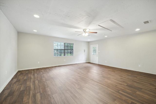 2850 Pheasant Run, Humble, TX 77396