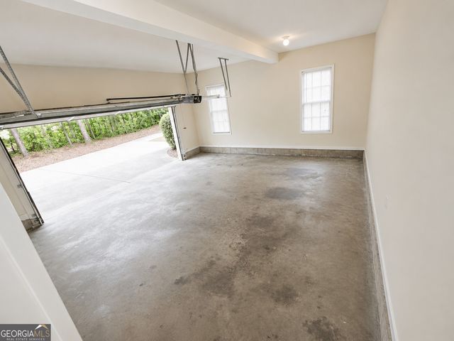 825 Stoneglen Court, Mcdonough, GA 30252