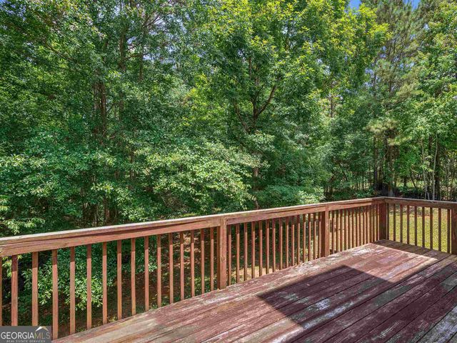 825 Stoneglen Court, Mcdonough, GA 30252