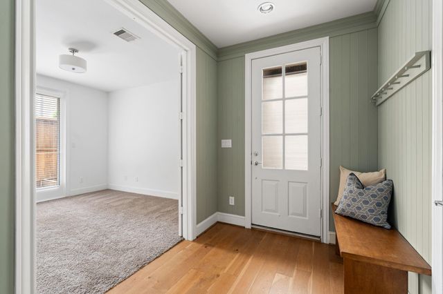 4014 University Grove Street, Houston, TX 77023