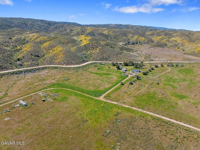 47721 222nd, Lancaster, CA 93536