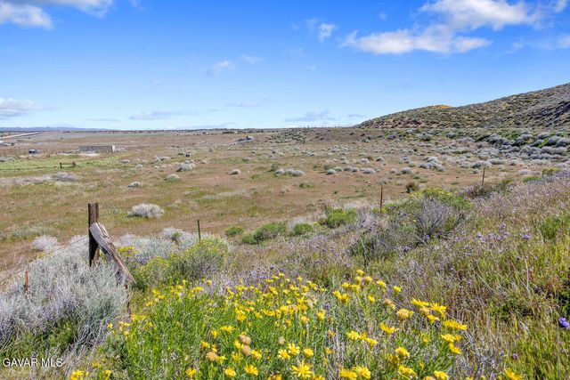 47721 222nd, Lancaster, CA 93536