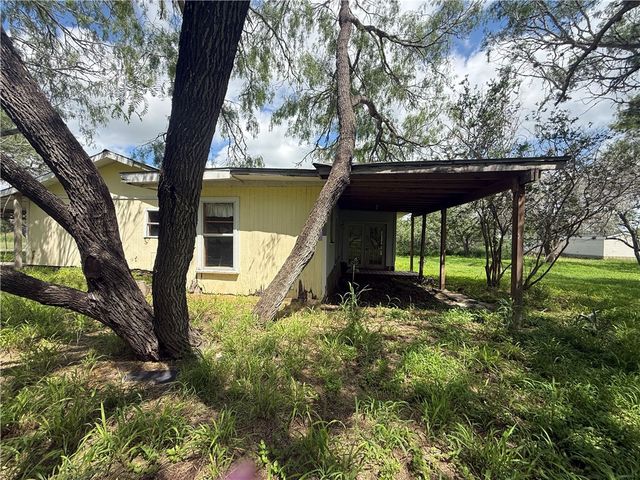 170 Navaho, Sandia, TX 78383
