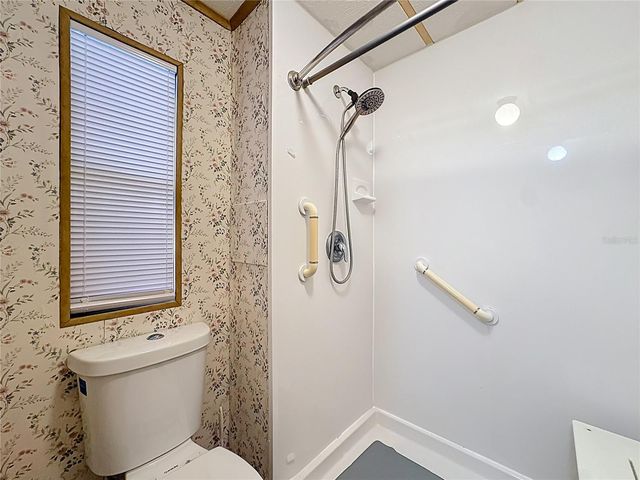 1311 MOHAWK CIRCLE, Tavares, FL 32778