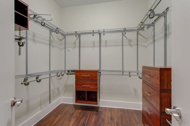 2600 Hillsboro Pike Apt 145, Nashville, TN 37212