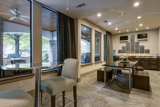 2600 Hillsboro Pike Apt 145, Nashville, TN 37212