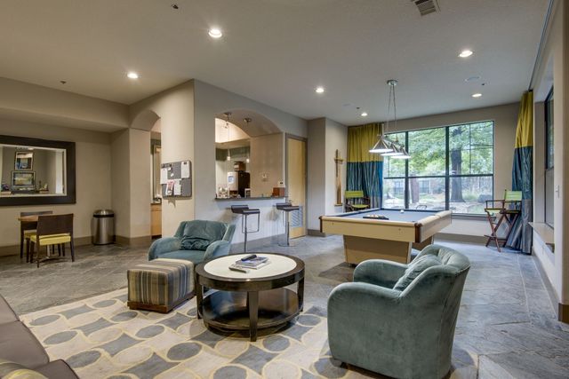2600 Hillsboro Pike Apt 145, Nashville, TN 37212