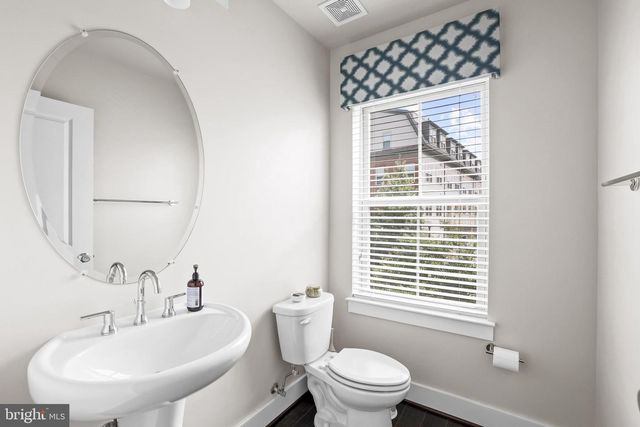 1737 13TH ST S, Arlington, VA 22204