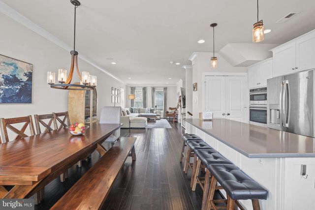 1737 13TH ST S, Arlington, VA 22204