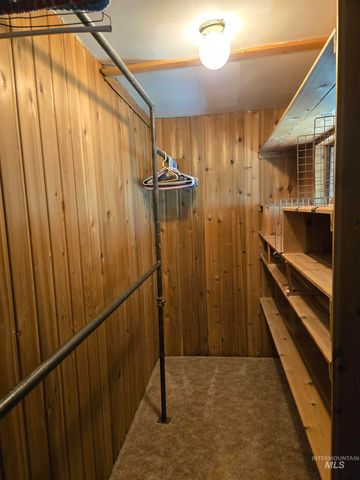 14797 Grangemont Road, Orofino, ID 83544