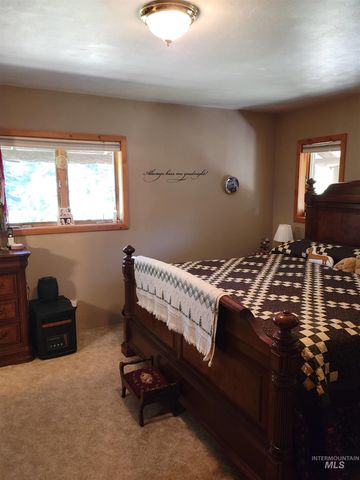 14797 Grangemont Road, Orofino, ID 83544