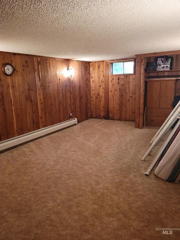14797 Grangemont Road, Orofino, ID 83544