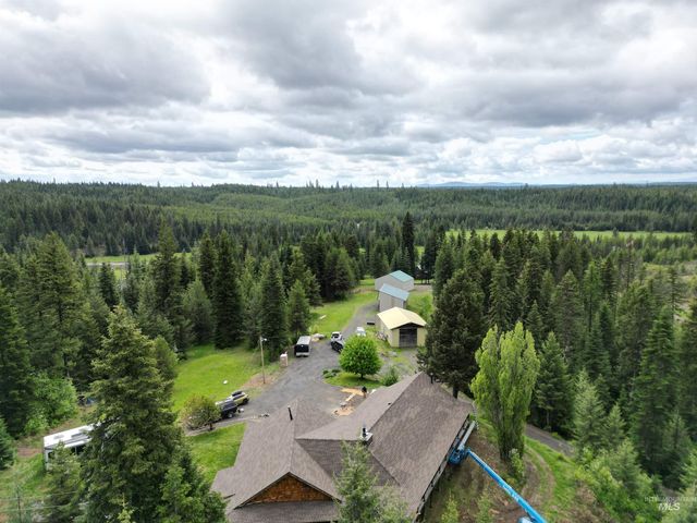 14797 Grangemont Road, Orofino, ID 83544