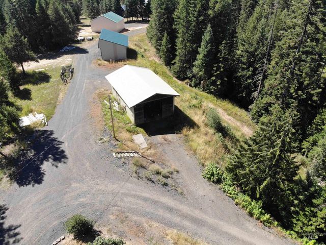 14797 Grangemont Road, Orofino, ID 83544