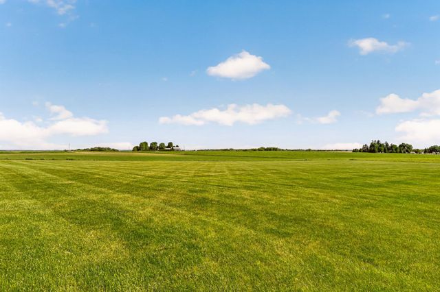 5234 80th Avenue SW, Byron, MN 55920
