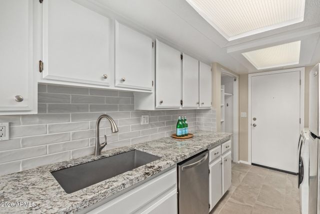 8641 S 51ST Street 2, Phoenix, AZ 85044