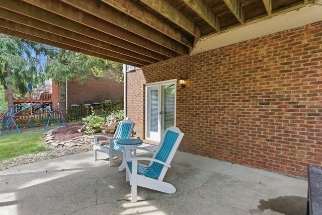 2405 Brookshire Circle, Lexington, KY 40515