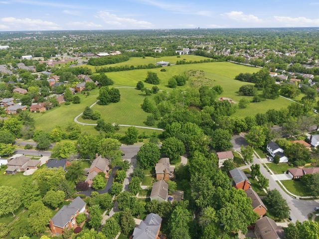 2405 Brookshire Circle, Lexington, KY 40515