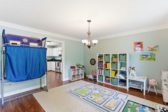 2405 Brookshire Circle, Lexington, KY 40515