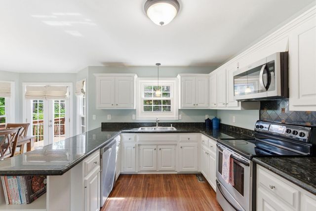 2405 Brookshire Circle, Lexington, KY 40515