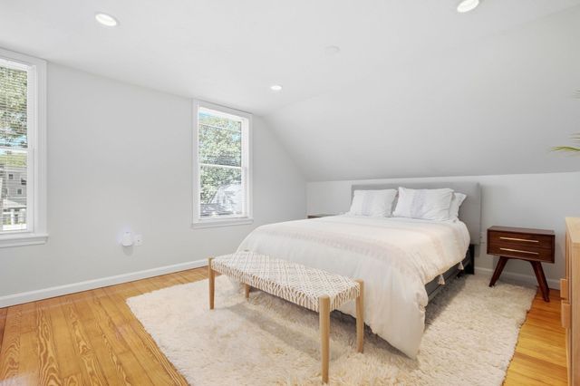29 Canterbury Drive, Reading, MA 01867