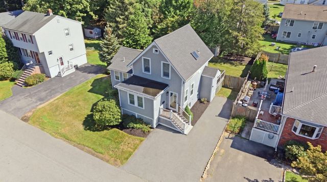 29 Canterbury Drive, Reading, MA 01867