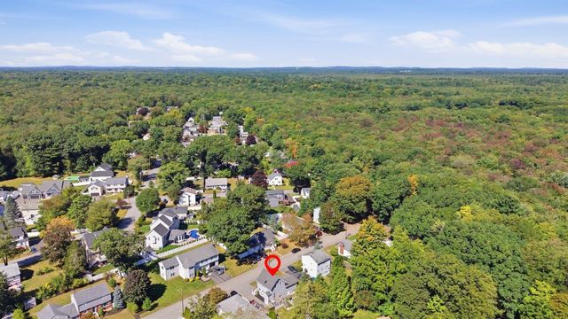 29 Canterbury Drive, Reading, MA 01867