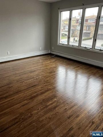 33 Maple Avenue BB, South Hackensack, NJ 07606