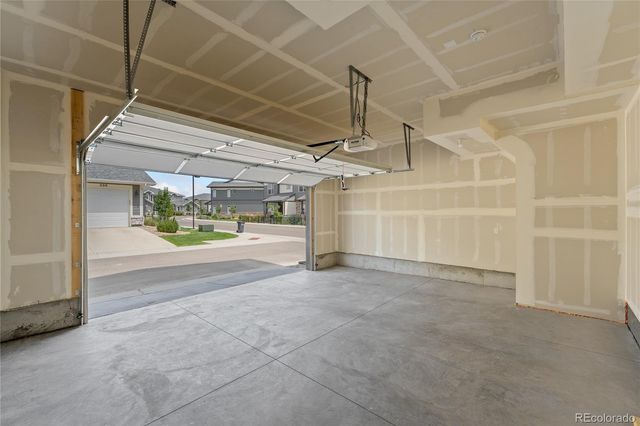 420 High Point Drive 104, Longmont, CO 80504