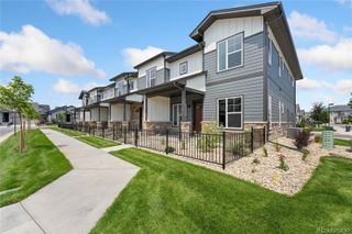 420 High Point Drive 104, Longmont, CO 80504