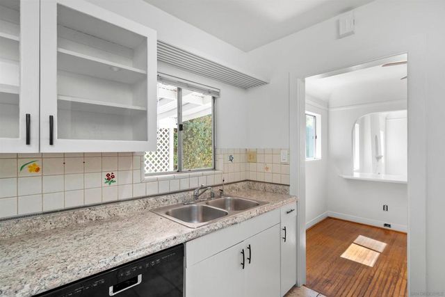 3527 Mississippi St, San Diego, CA 92104