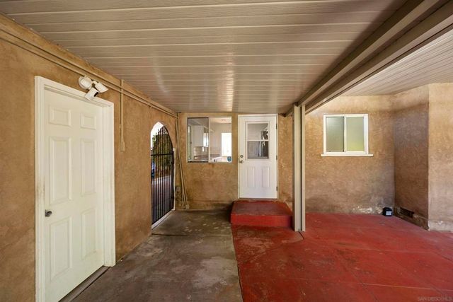 3527 Mississippi St, San Diego, CA 92104