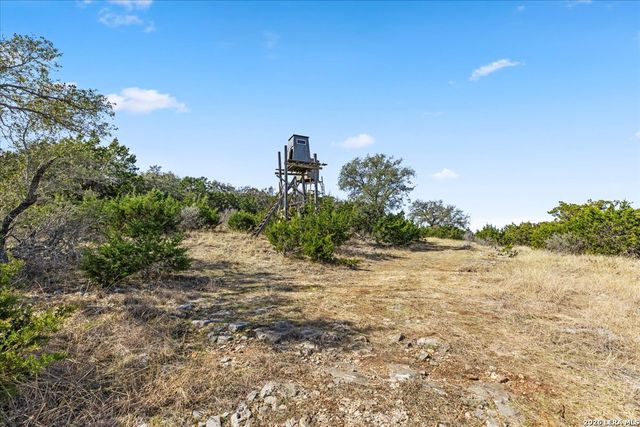 2633 Jackson Creek, Medina, TX 78055