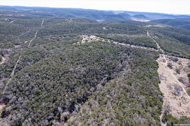 2633 Jackson Creek, Medina, TX 78055