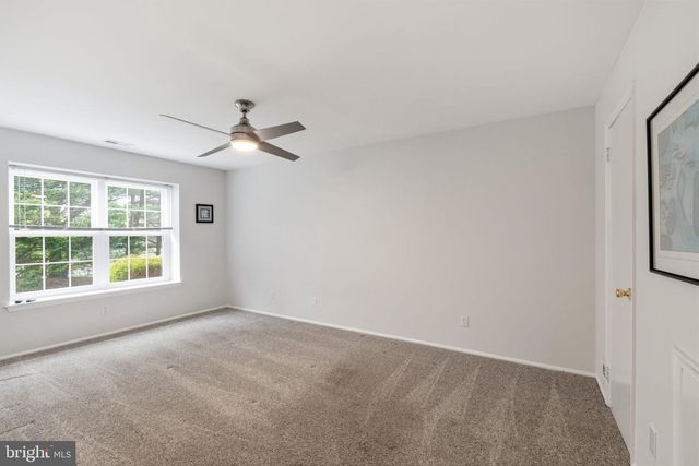 303-A SEDGEFIELD DR, Mount Laurel, NJ 08054