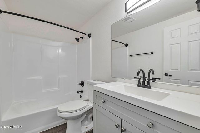 4231 N 13TH Place 112, Phoenix, AZ 85014